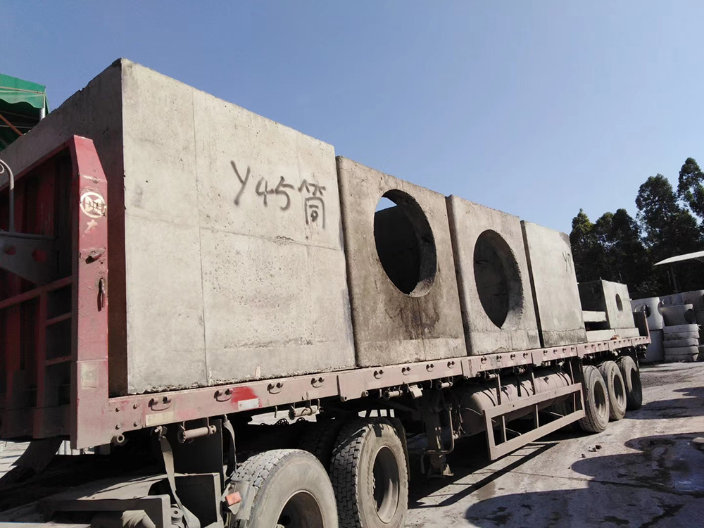 廣州南沙檢查井-水泥檢查井-華堅(jiān)廠家優(yōu)惠_大量現(xiàn)貨供應(yīng)