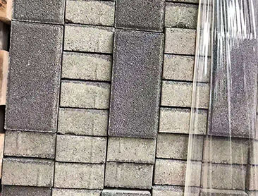 廣東華堅選透水磚找建基實力廠家_高品質_大量現(xiàn)貨