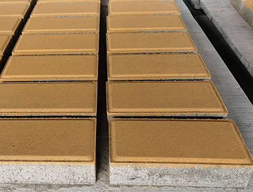 廣州南沙選透水磚找華堅(jiān)實(shí)力廠家_高品質(zhì)_大量現(xiàn)貨