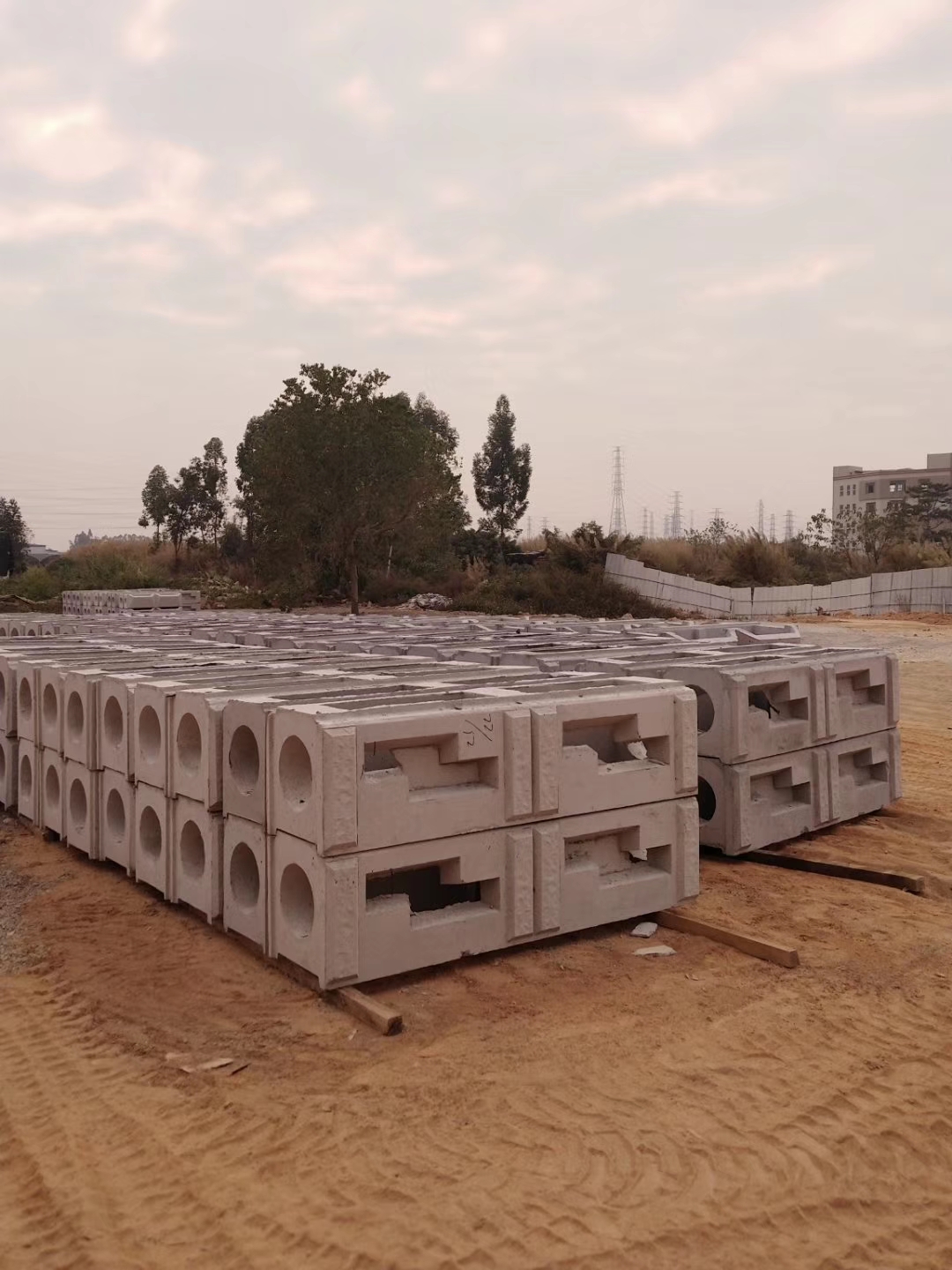 生態(tài)護(hù)坡磚(生態(tài)框)